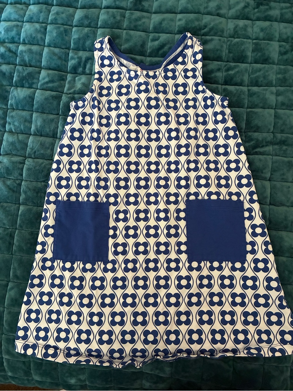 Hanna Andersson girls blue and white floral sleeveless top/dress. Size 110.